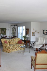 Sauk Gardens - Living Room
