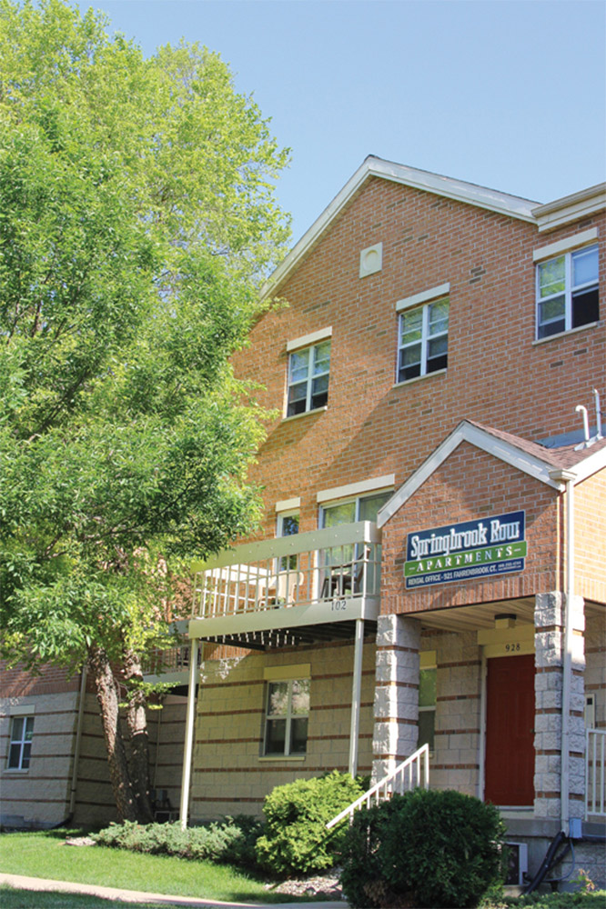 College Park Springbrook Row - Building