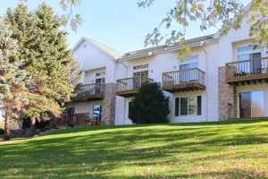 Rivers Edge DeForest - Building
